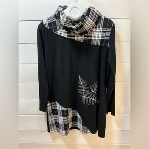 ALISON SHERI – Black & White Plaid Tunic L